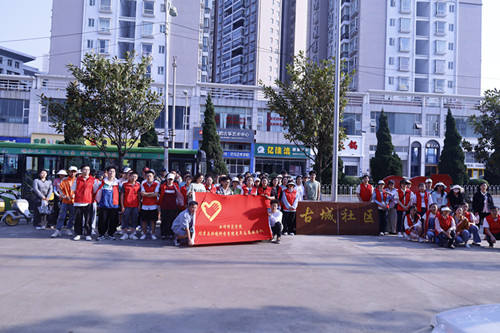 参加活动团支部合影_副本.jpg
